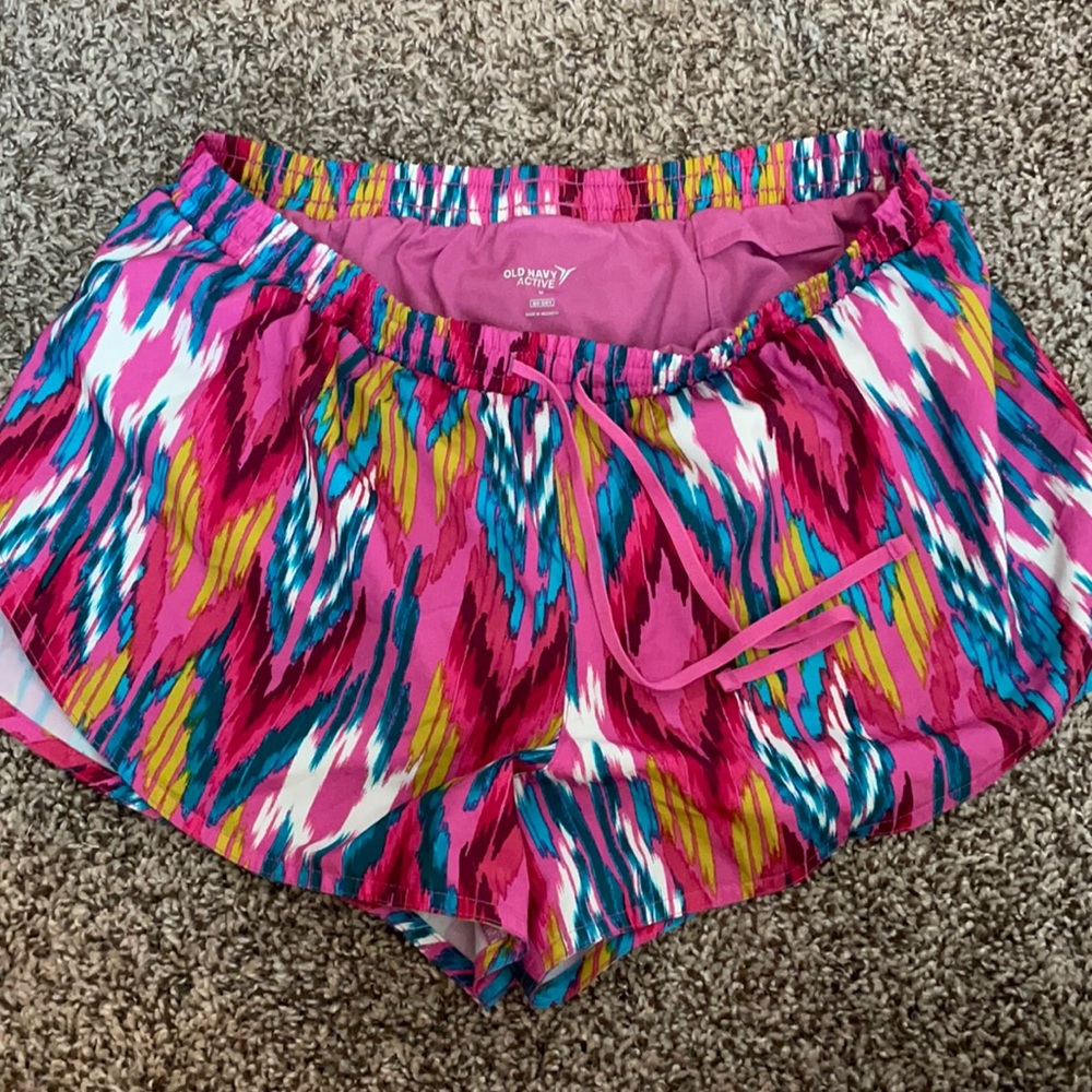 Old Navy active shorts